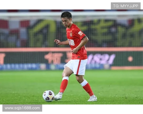 深圳足球队挑战赛特别报道:从逆境中崛起的奋斗历程与辉煌成就 深圳足球队挑战赛特别报道:从逆境中崛起的奋斗历程与辉煌成就