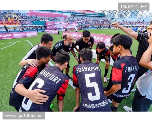 北京北控与深圳精彩对决集锦回顾展现足球魅力与激情瞬间