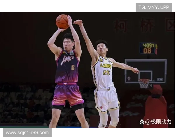 广厦与深圳激战正酣CBA赛程精彩对决引人瞩目 广厦与深圳激战正酣CBA赛程精彩对决引人瞩目