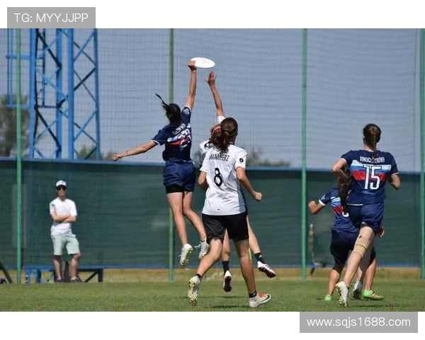 飞盘热潮中的争议北京飞盘队节奏之辩引发热议 飞盘热潮中的争议北京飞盘队节奏之辩引发热议