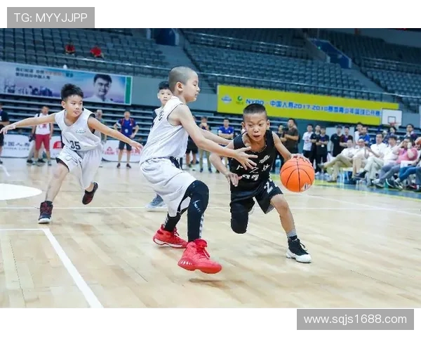 李军独家篮球心得分享探索技巧与战术的完美结合